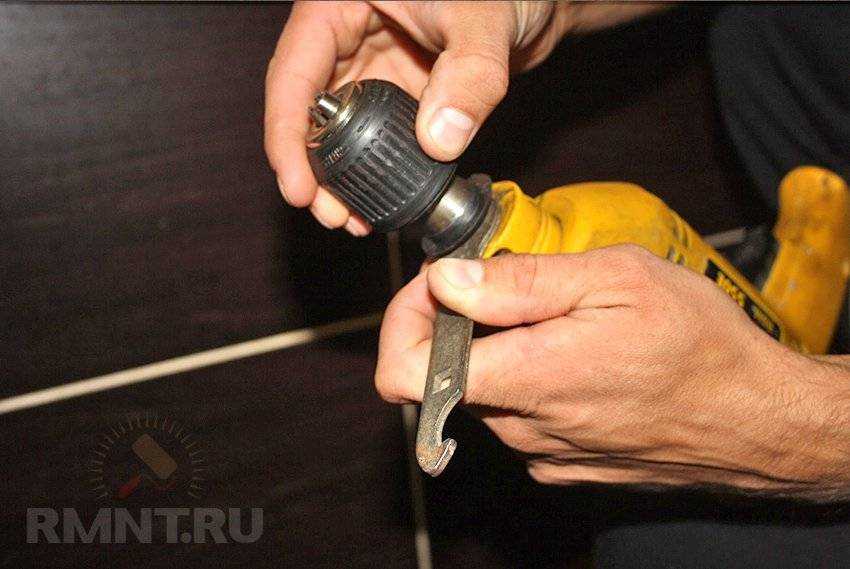 Как снять патрон с шуруповерта: способы крепления