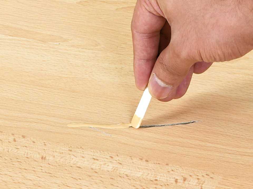 Можно ли убрать царапины на полированной мебели