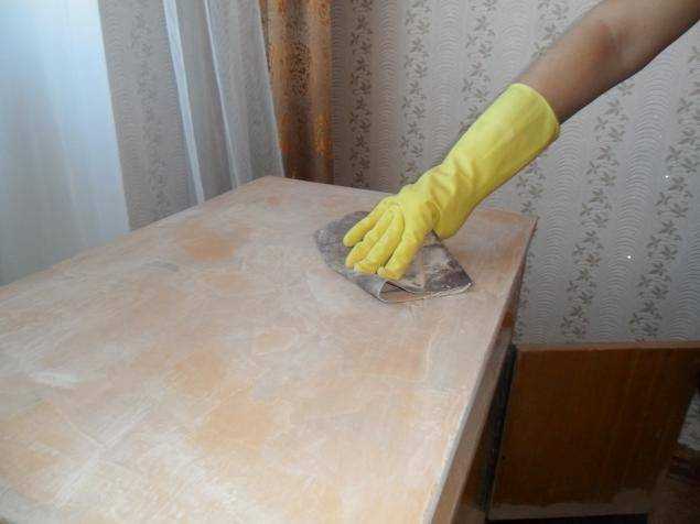 Перекрасить мебель и подарить ей новую жизнь: принципы и секреты