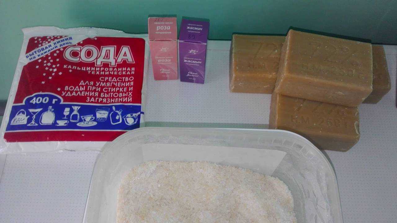 Стиральный порошок своими руками (для стирки в машине-автомат и руками): как и из чего сделать в домашних условиях?
